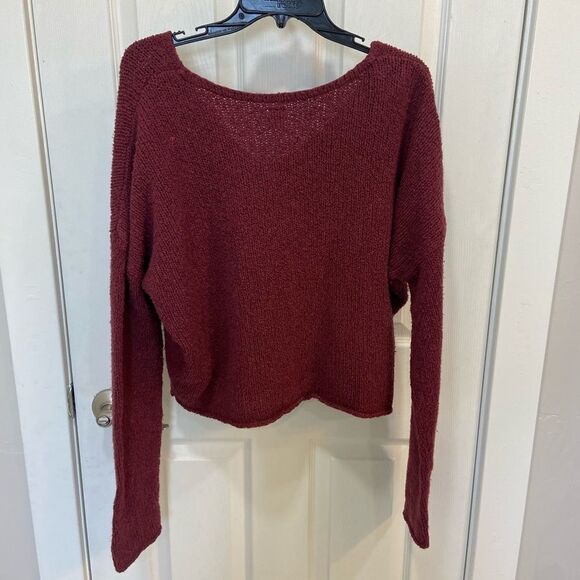 Me to We Maroon V-Neck Crop Sweater - Picture 8 of 8